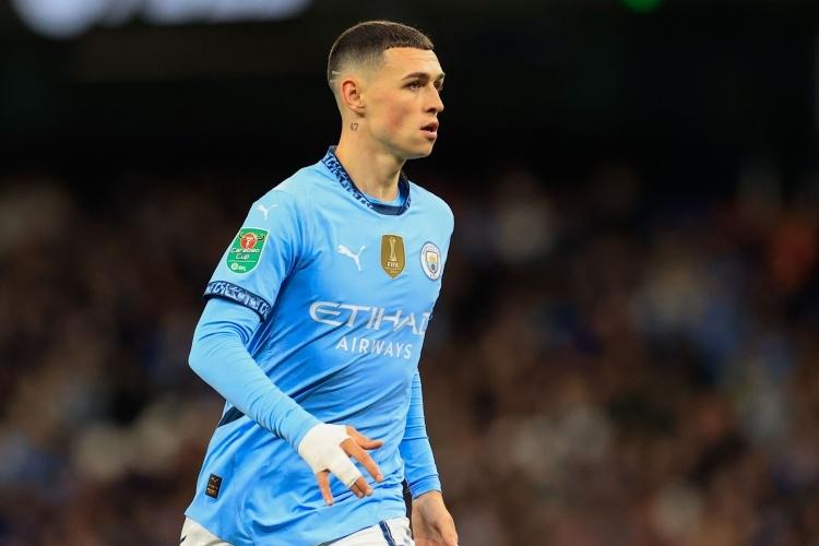 福登头球破, 的球队