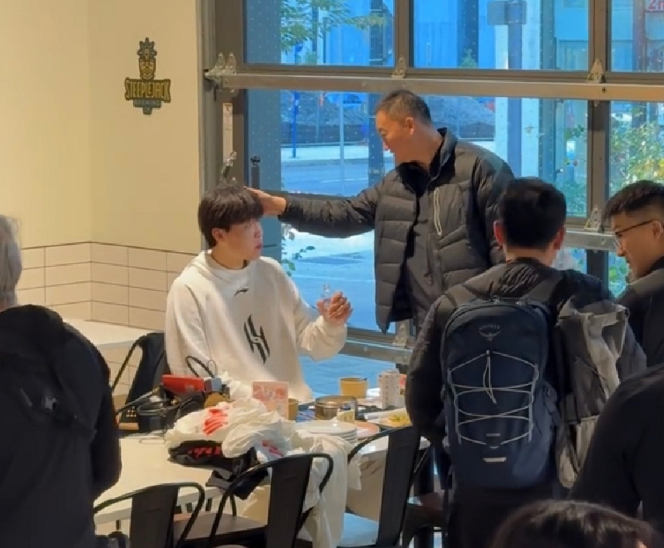 有新闻报道, 入约, FMVP